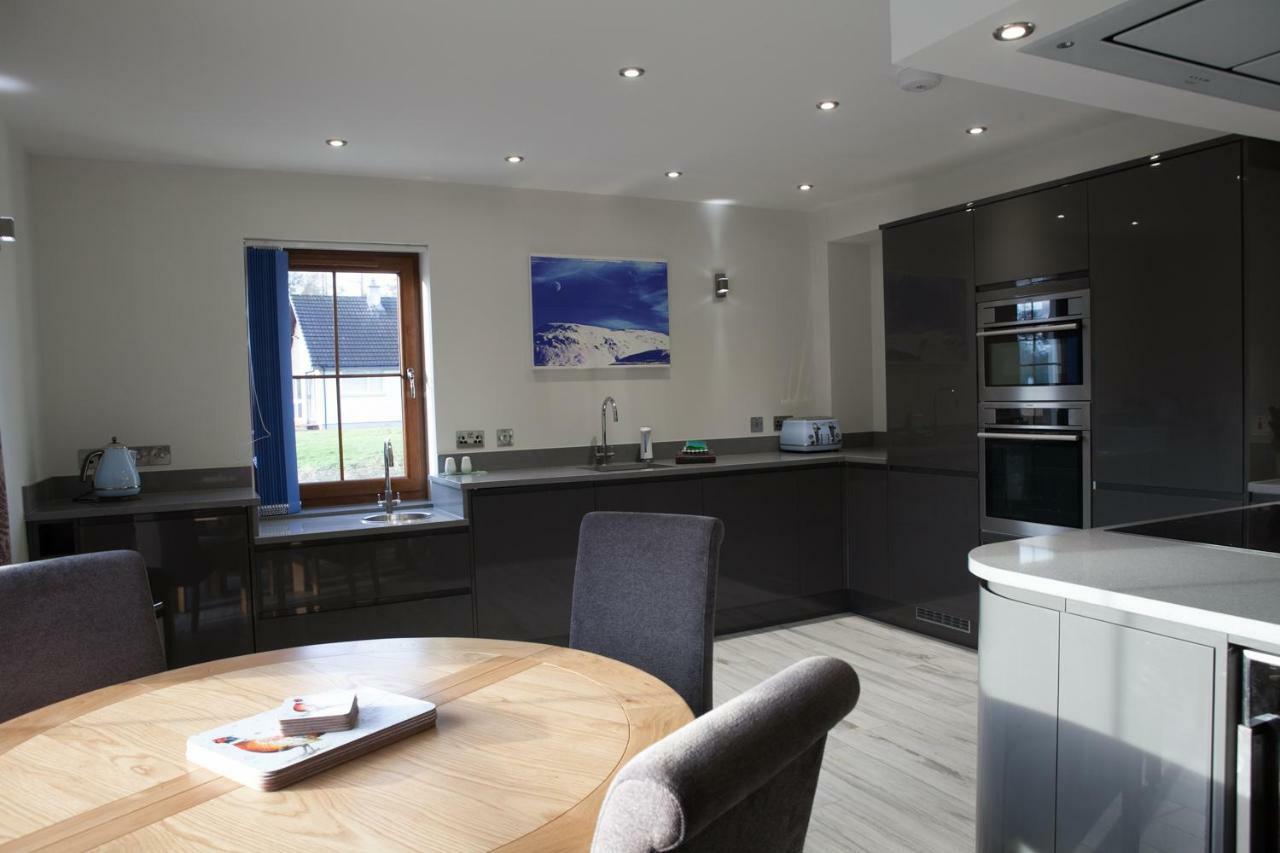 Tower Ridge Apartments Fort William Eksteriør billede